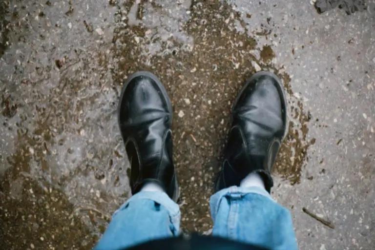 cuanto tarda un par de zapatos en secar con ventilador - Cómo secar zapatos en poco tiempo