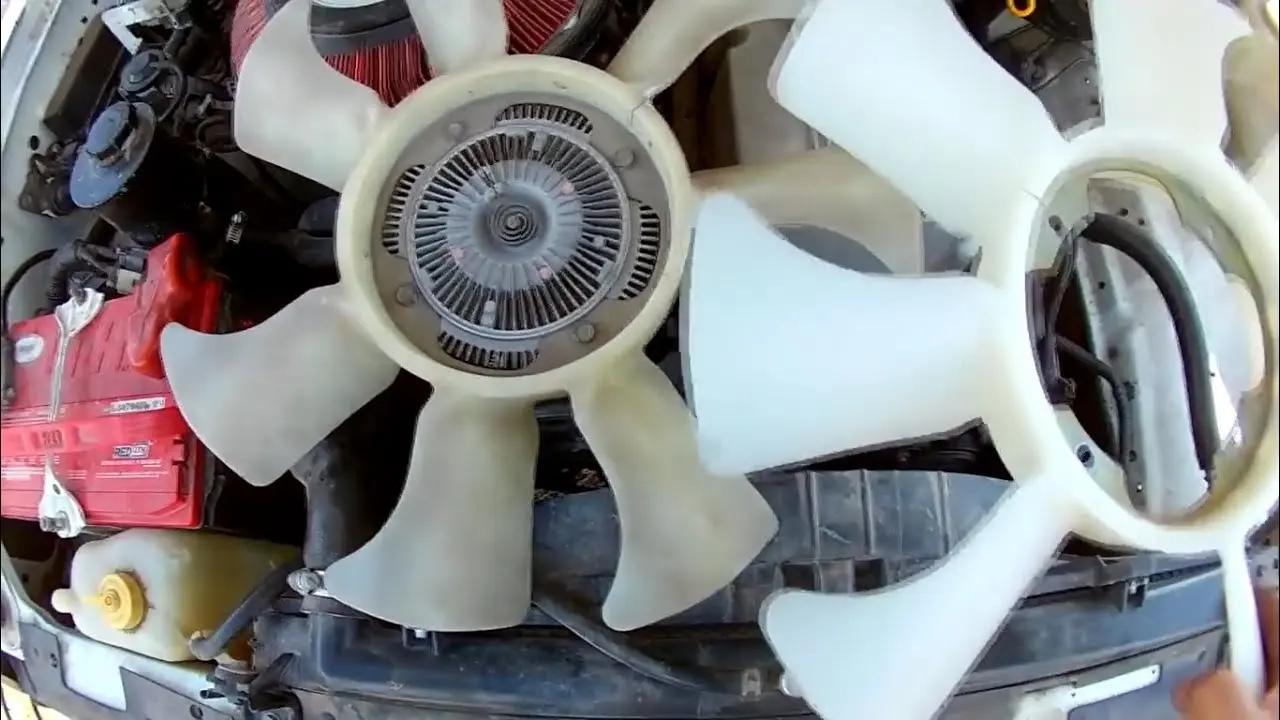 Cómo Conectar las Paletas del Ventilador en un Nissan Frontier - Cuántos litros de aceite lleva un motor 40 Nissan Frontier como conectar paletas de ventilador en nissan fro - Cuántos litros de aceite lleva un motor 40 Nissan Frontier