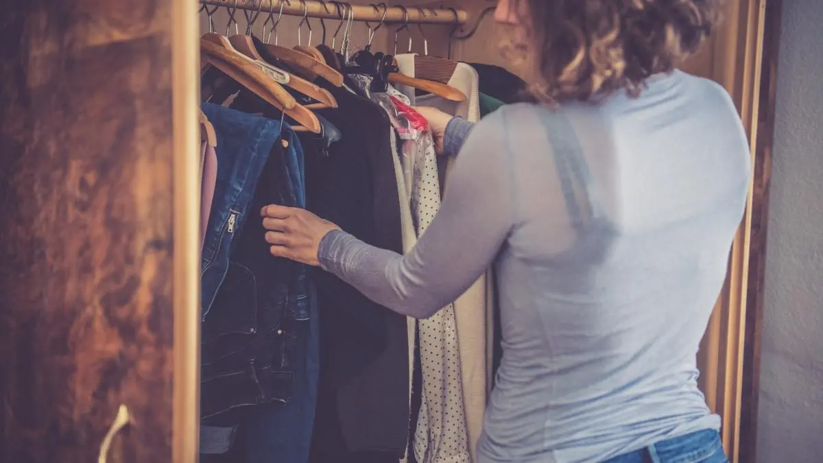 Cómo Ventilar un Closet: Guía Completa para Eliminar la Humedad y los Malos Olores - Qué es bueno para quitar el mal olor del closet como ventilar closet - Qué es bueno para quitar el mal olor del closet