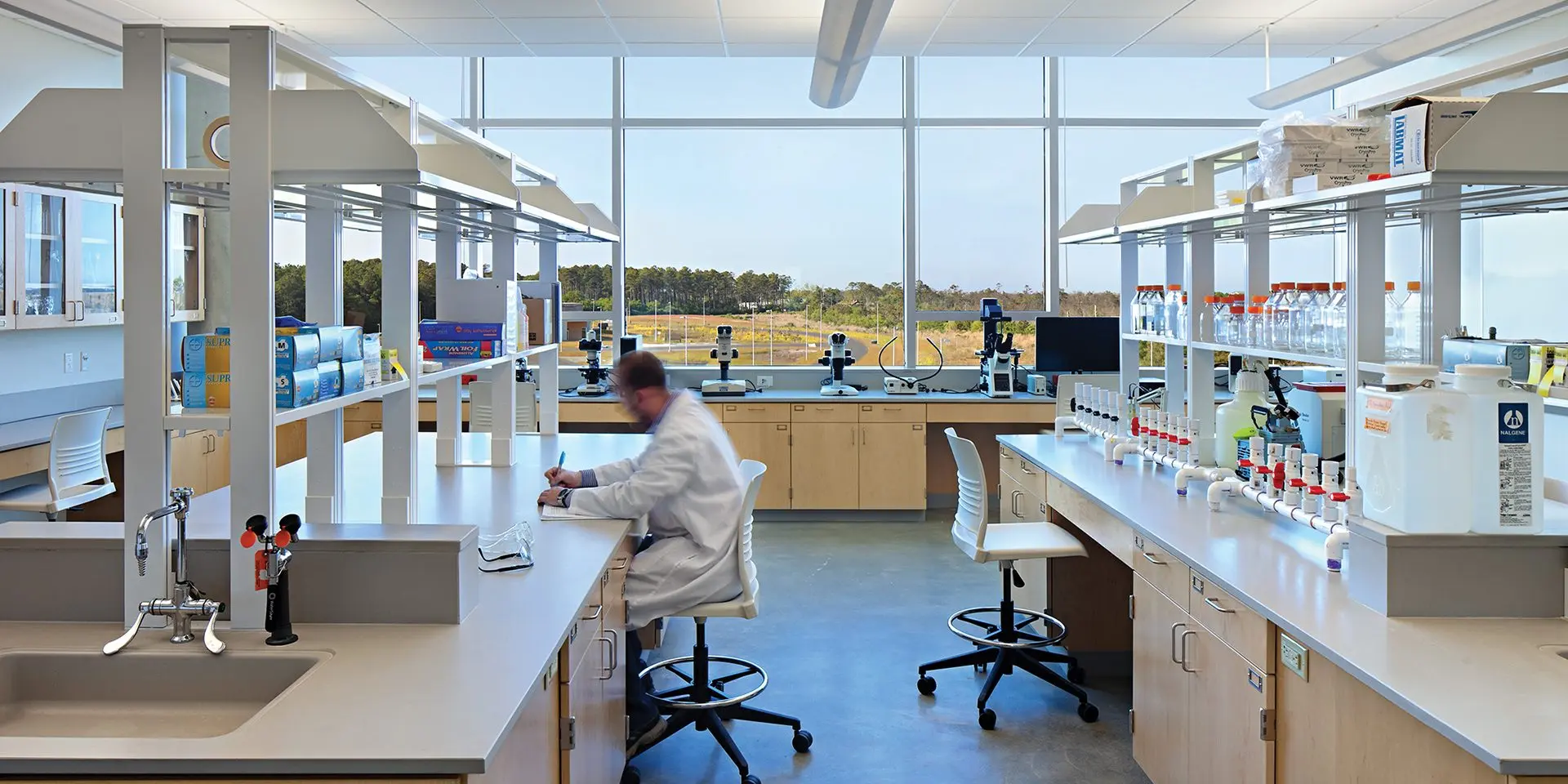 Área Ventilada en un Laboratorio: La Guía Completa - Qué factores influyen para poder acondicionar el aire de un laboratorio area ventilada en un laboratorio - Qué factores influyen para poder acondicionar el aire de un laboratorio