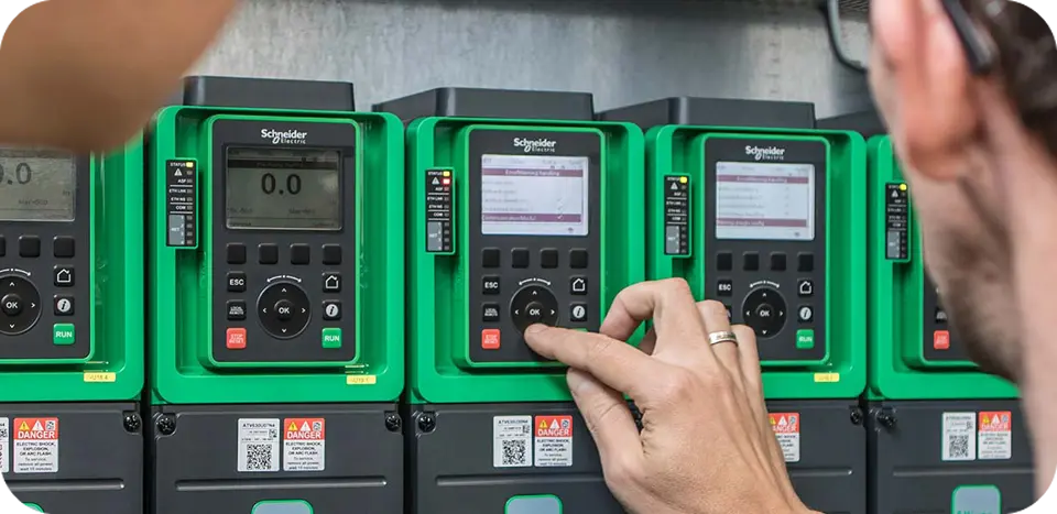 ¿Por qué usar un variador de frecuencia en bombas y ventiladores? - Qué hace un variador de frecuencia en una bomba porque usar un variador en bombas y ventiladores - Qué hace un variador de frecuencia en una bomba
