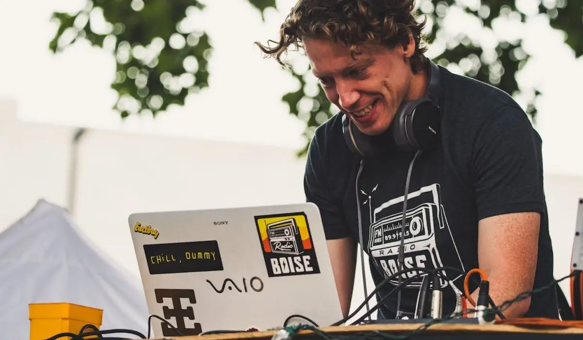 Base para Laptop DJ con Ventilador: La Guía Definitiva - Qué procesador es mejor para DJ base para laptop dj con ventilador - Qué procesador es mejor para DJ