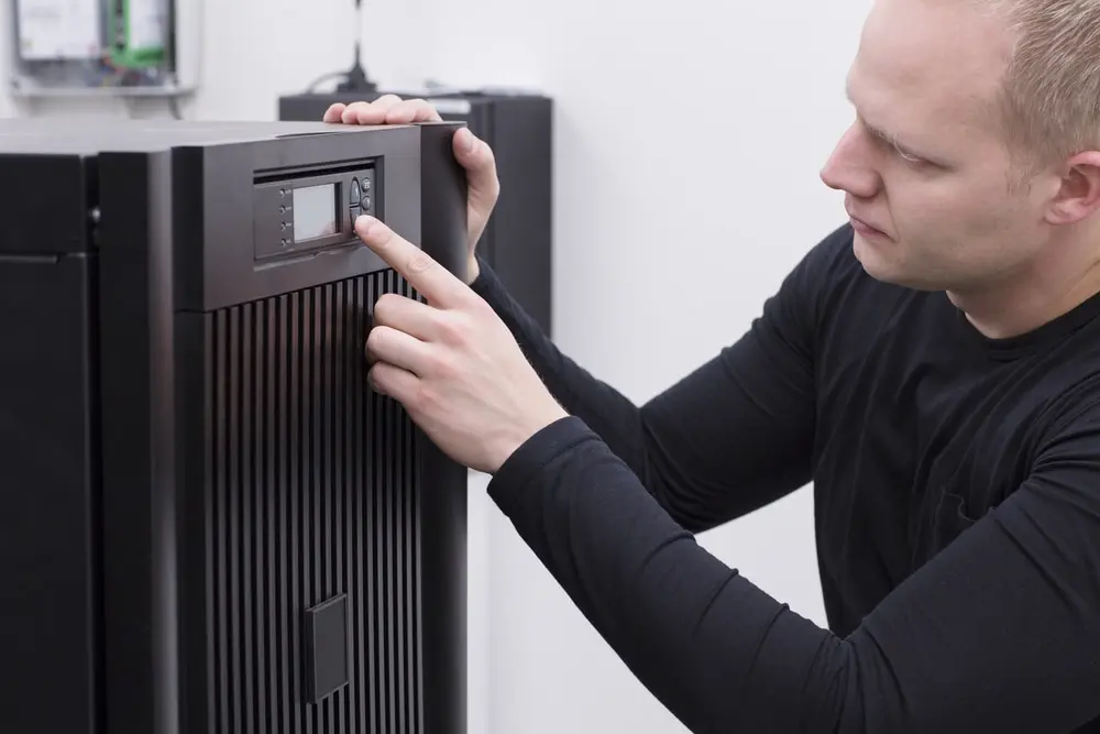 UPS funcionando ventilador apagado: ¿Es normal? - Qué UPS necesito para un ventilador ups funcionando ventilador apagado - Qué UPS necesito para un ventilador