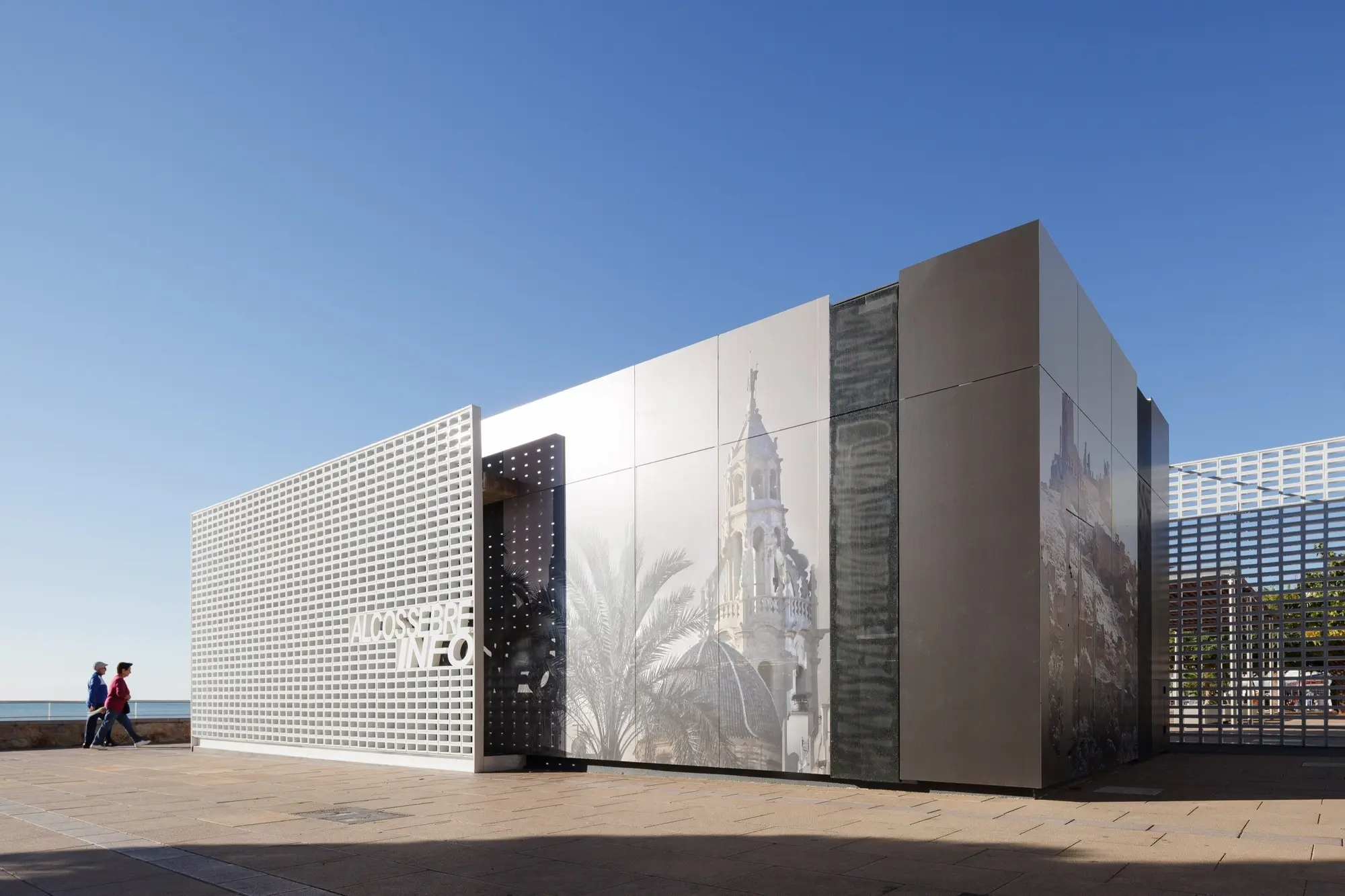 Fachadas Ventiladas de Porcelana: La Revolución en Revestimiento Exterior - What is a facade tile ventilated porcelain facade - What is a facade tile