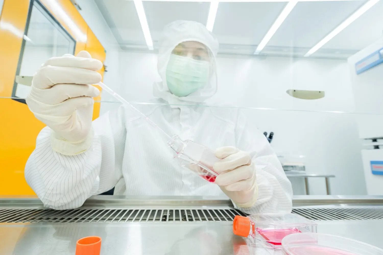 positive pressure industrial ventilation clean rooms - What is positive pressure and negative pressure in a clean room